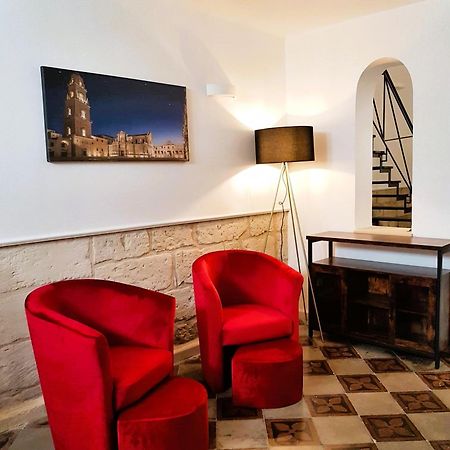 Vila Casa Dante Deliziosa Casa A Due Passi Dal Centro Lecce Exteriér fotografie