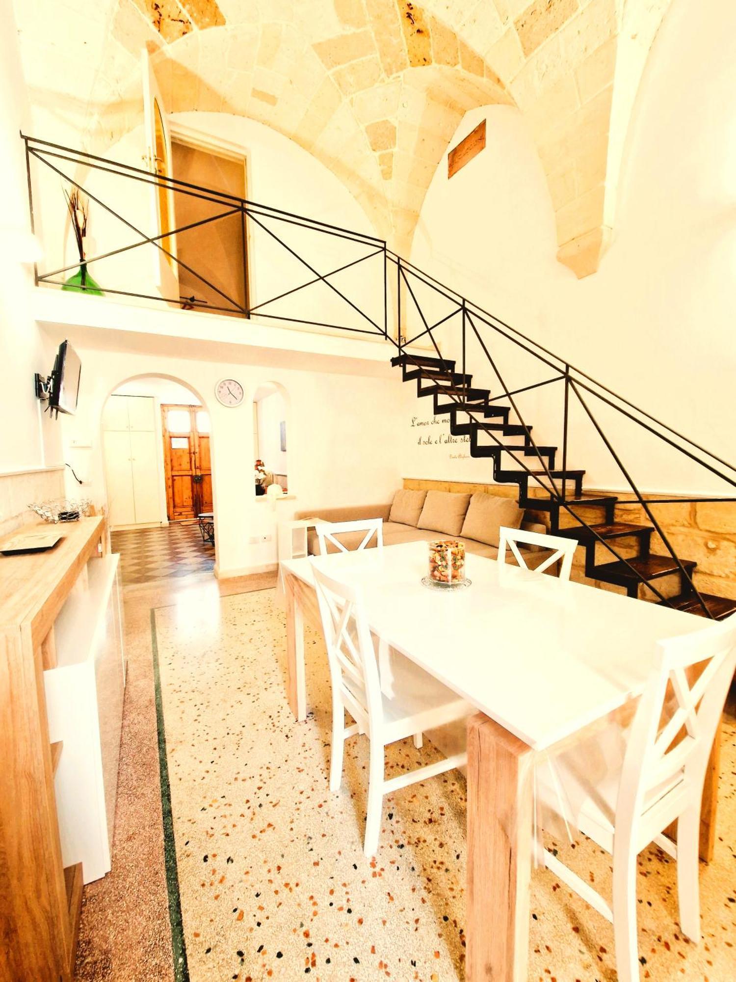 Vila Casa Dante Deliziosa Casa A Due Passi Dal Centro Lecce Exteriér fotografie