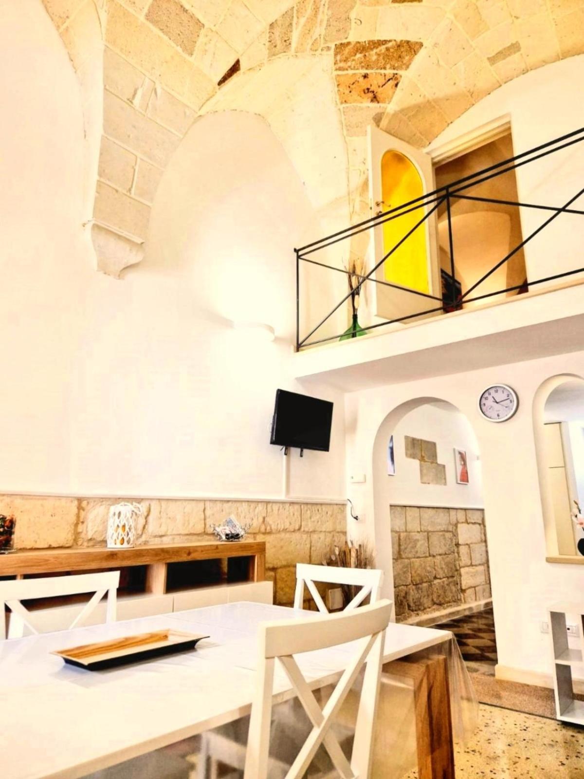 Vila Casa Dante Deliziosa Casa A Due Passi Dal Centro Lecce Exteriér fotografie